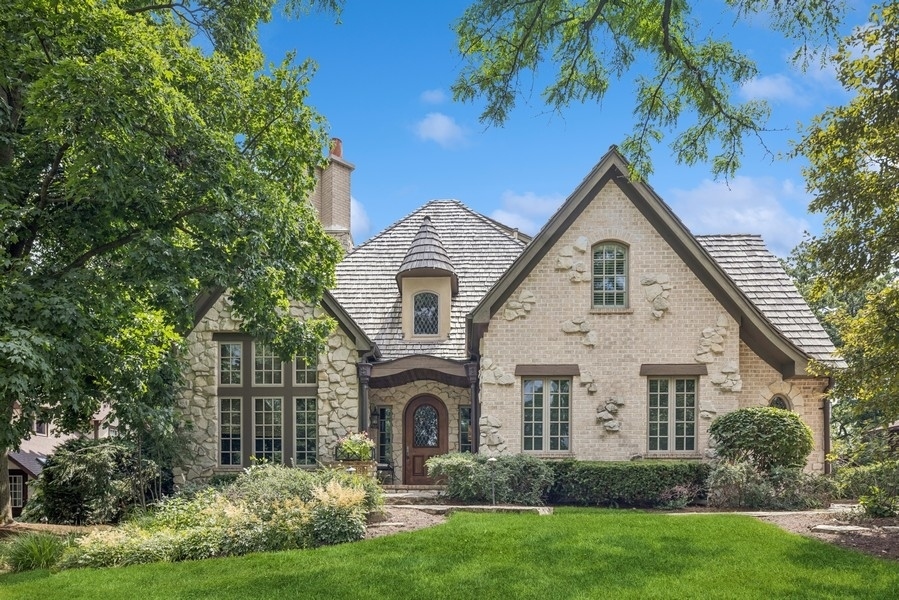 31 Oak Street S  Hinsdale IL 60521 photo