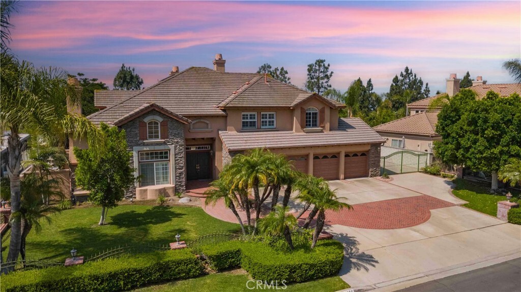 Property Photo: 27860 Mount Shasta Way CA 92887
