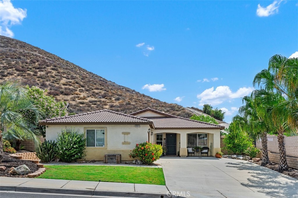23317 Badger Creek Lane  Menifee CA 92587 photo