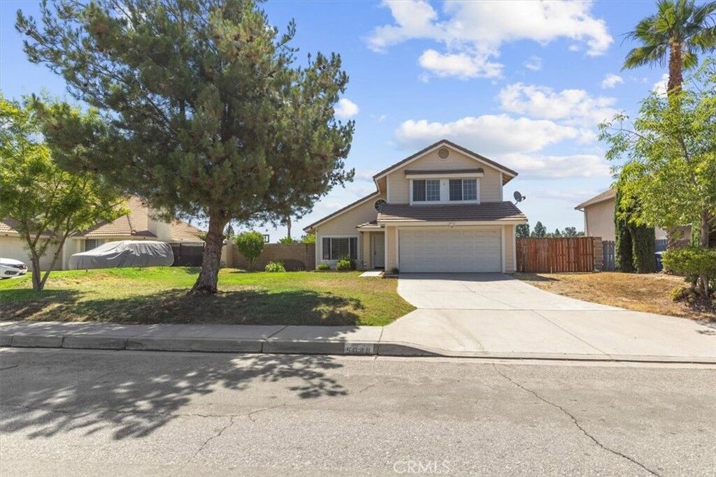 Property Photo: 5049 N Varsity Avenue CA 92407