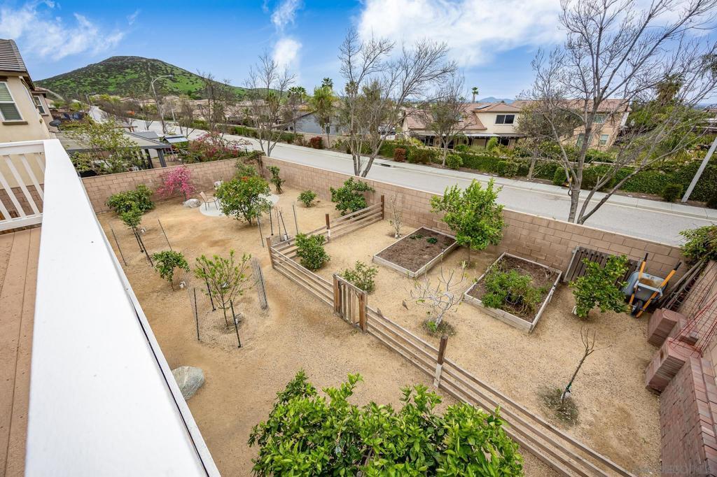 Property Photo: 31057 Tiverton Rd CA 92584