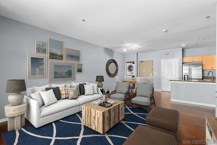 Property Photo:  1501 Front St 315  CA 92101 