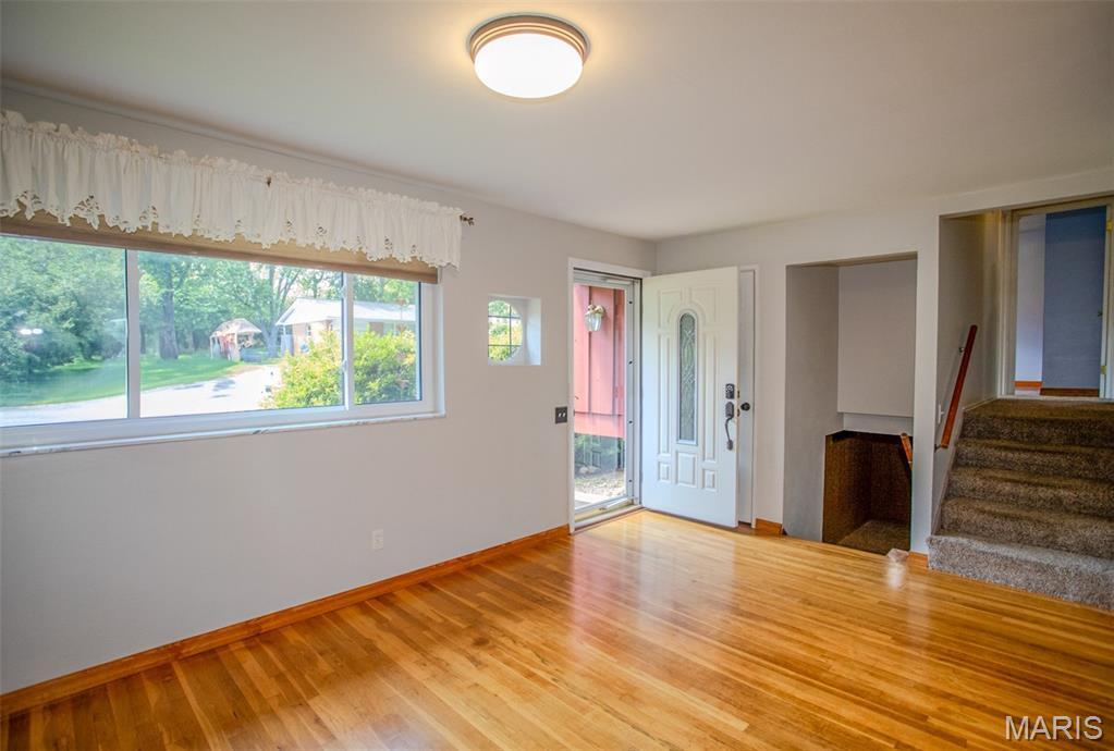 Property Photo:  54 Gocke Place  MO 63114 