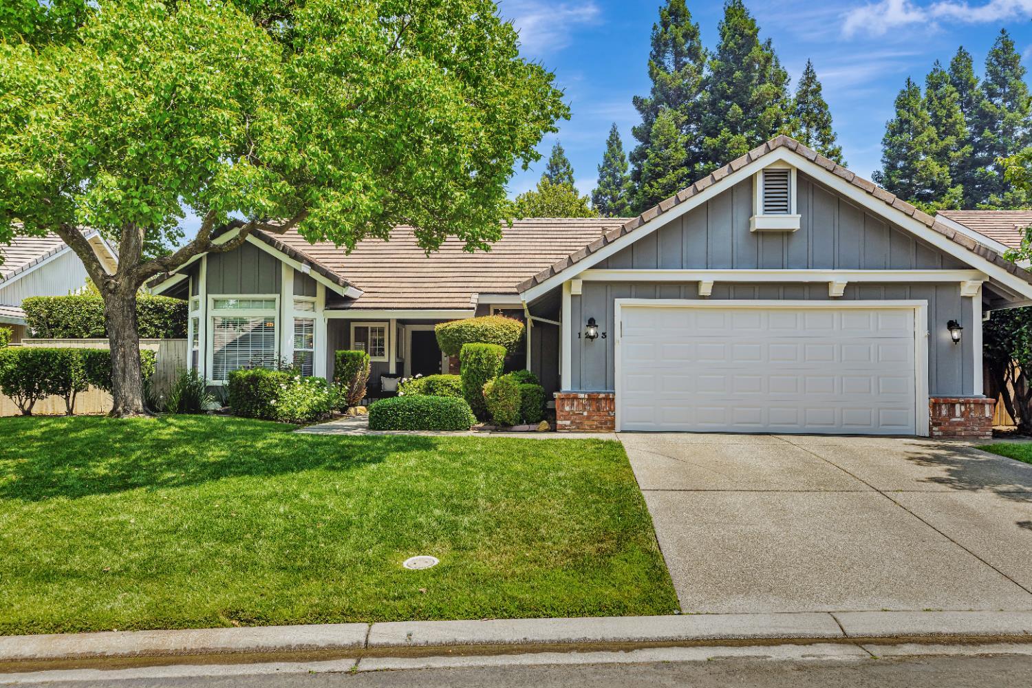 Property Photo: 1203 Muirfield Drive CA 95746