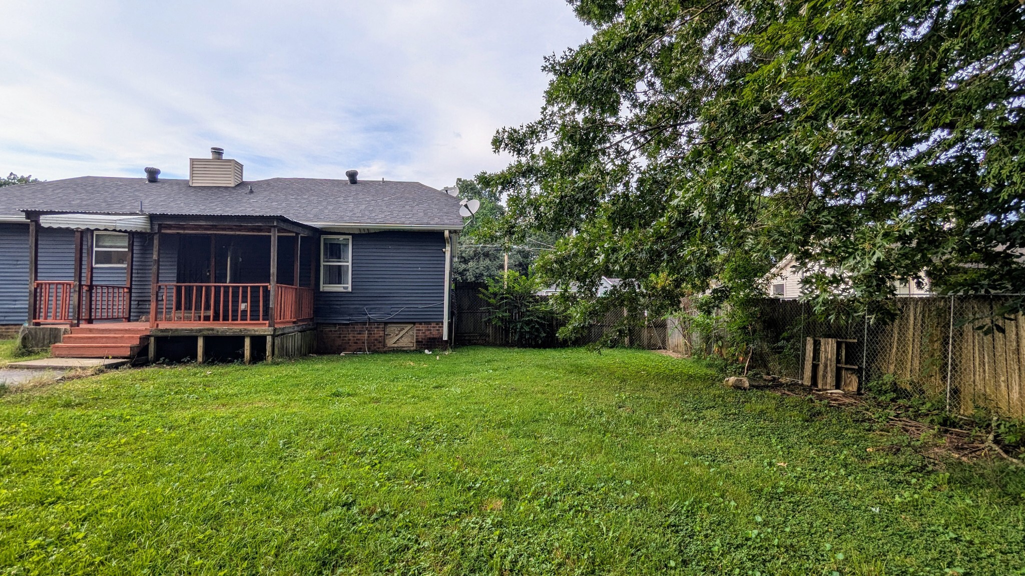 Property Photo: 798 Summer Hill Ln TN 37086