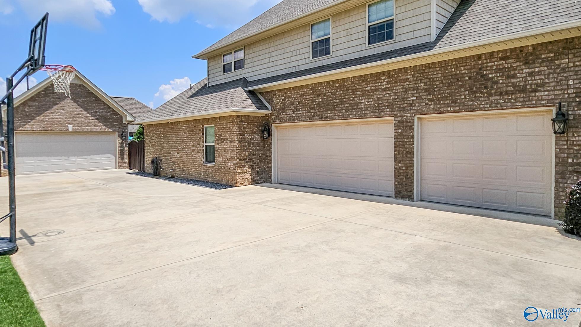 Property Photo: 26201 Apple Orchard Lane AL 35613