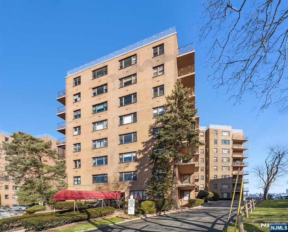 Property Photo: 8800 Boulevard East 03B NJ 07047