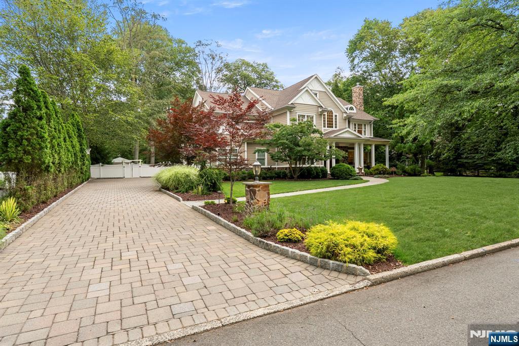 Property Photo: 7 Newton Place NJ 07401