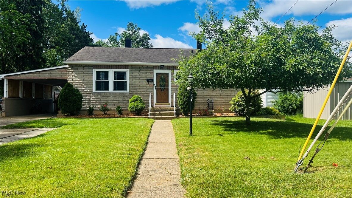 Property Photo: 1004 32nd Street WV 26105