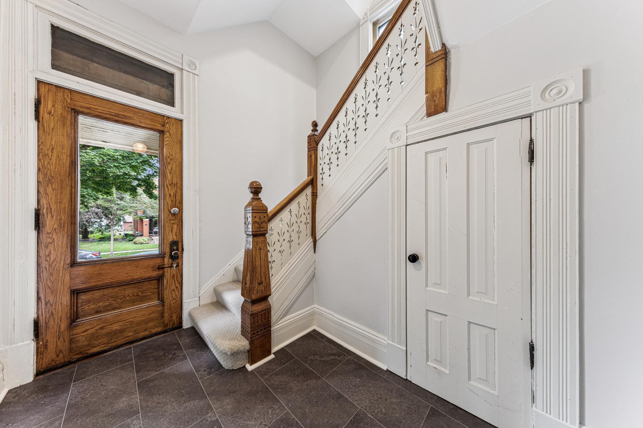 Property Photo: 492 Dayton Avenue MN 55102
