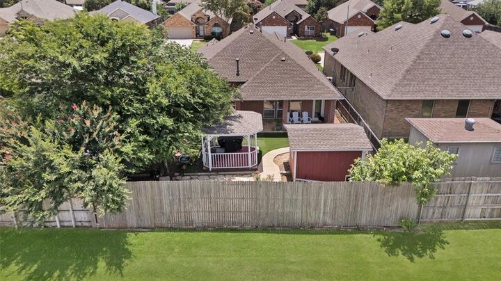 Property Photo: 6944 Stockton Drive TX 76132