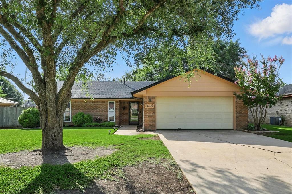 16 Christi Lane  Krum TX 76249 photo