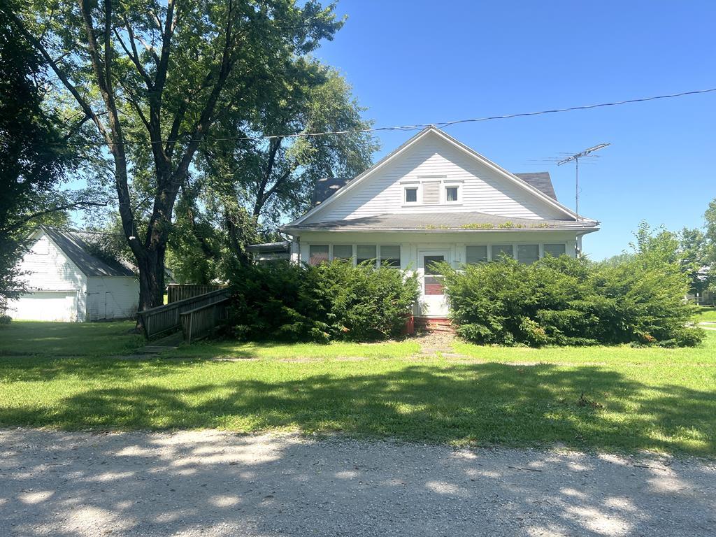 Property Photo: 110 Van Buren Street MO 64630