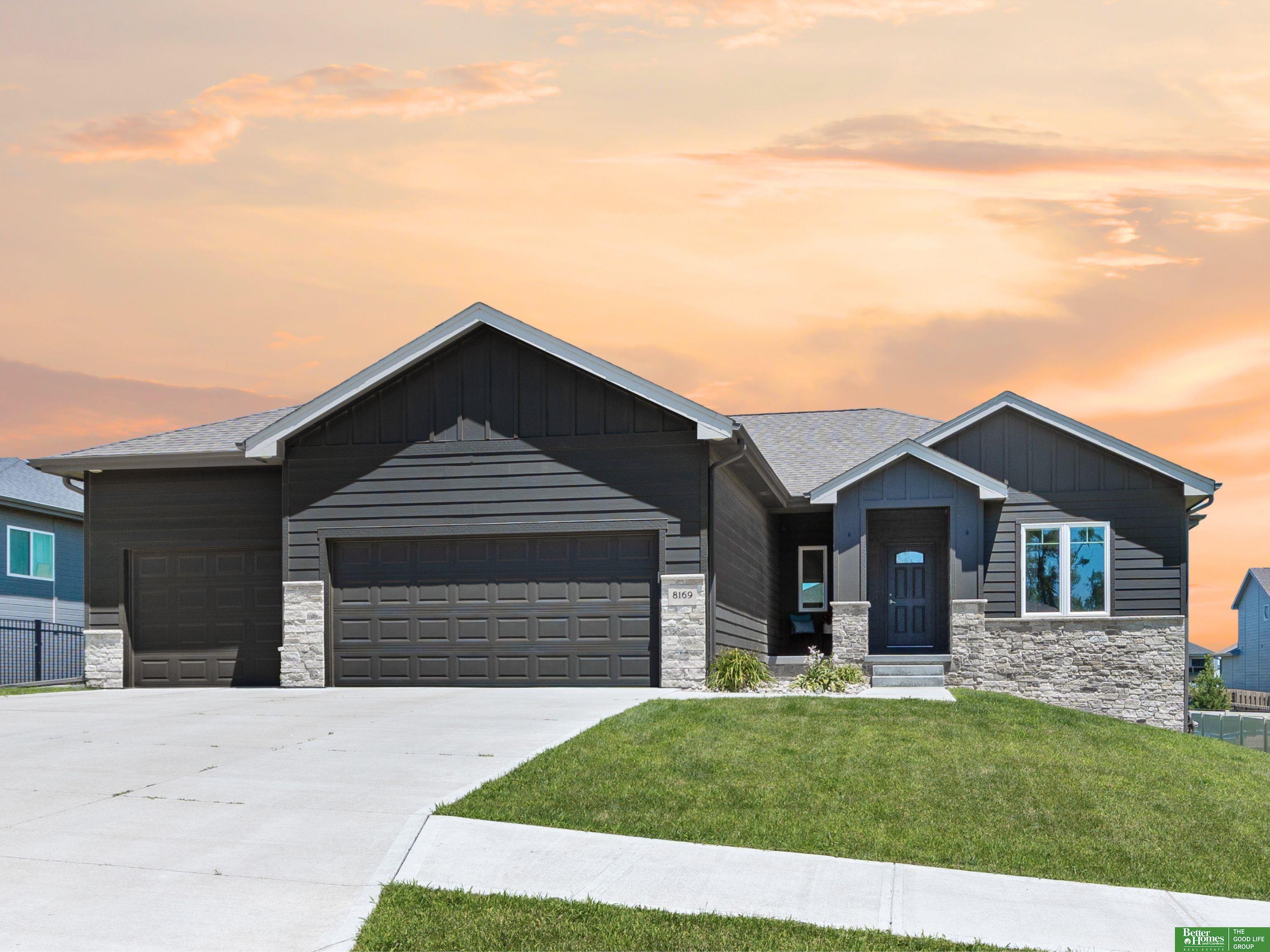 Property Photo: 8169 S 185th Street NE 68136