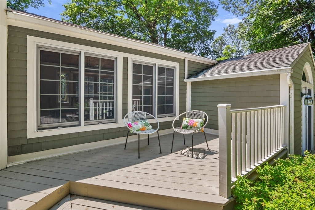 Property Photo:  125 Vine Street  MA 02420 