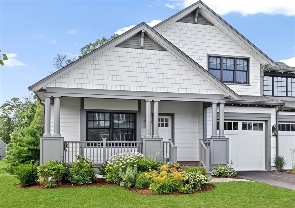 Property Photo:  48 Sandy Hill Circle 48  MA 02066 
