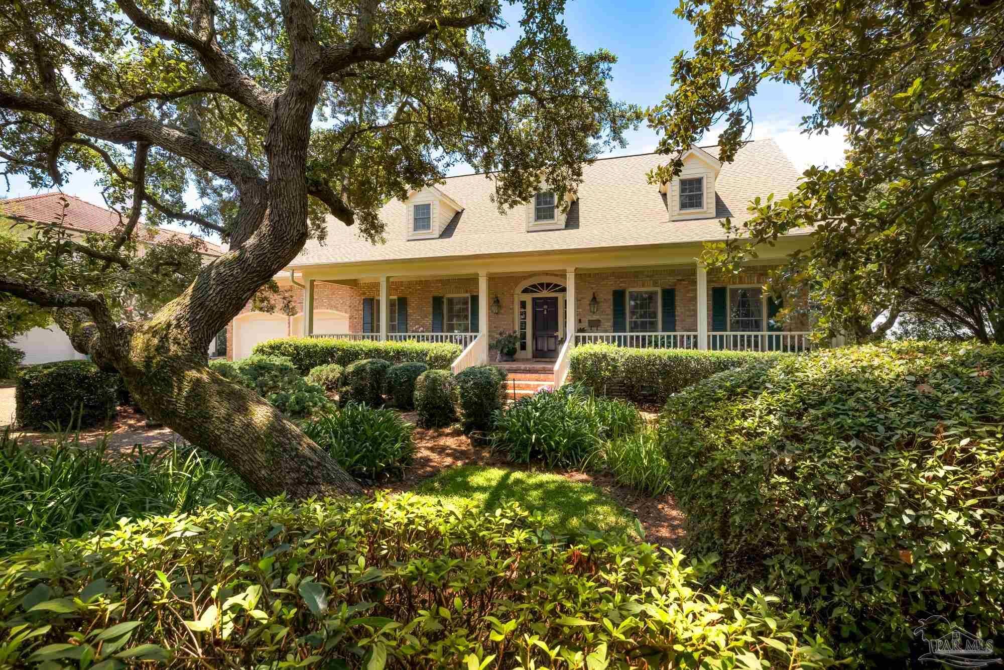 Property Photo: 82 Highpoint Dr FL 32561