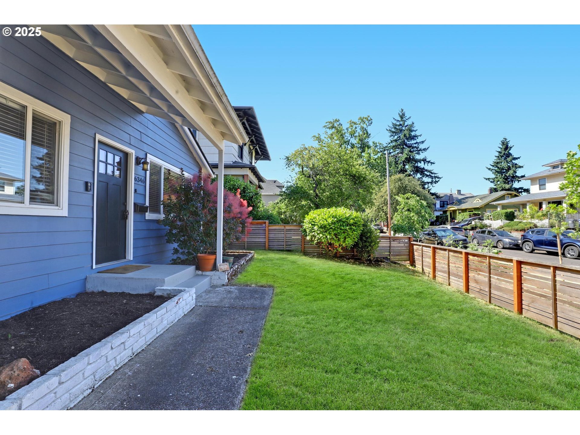 Property Photo: 6346 NE Rodney Ave OR 97211