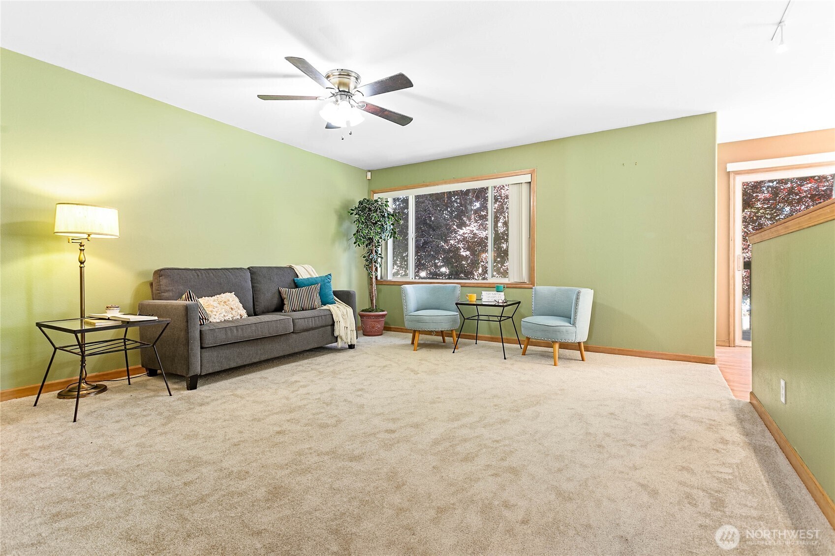 Property Photo: 639 W Horton Way 228 WA 98226