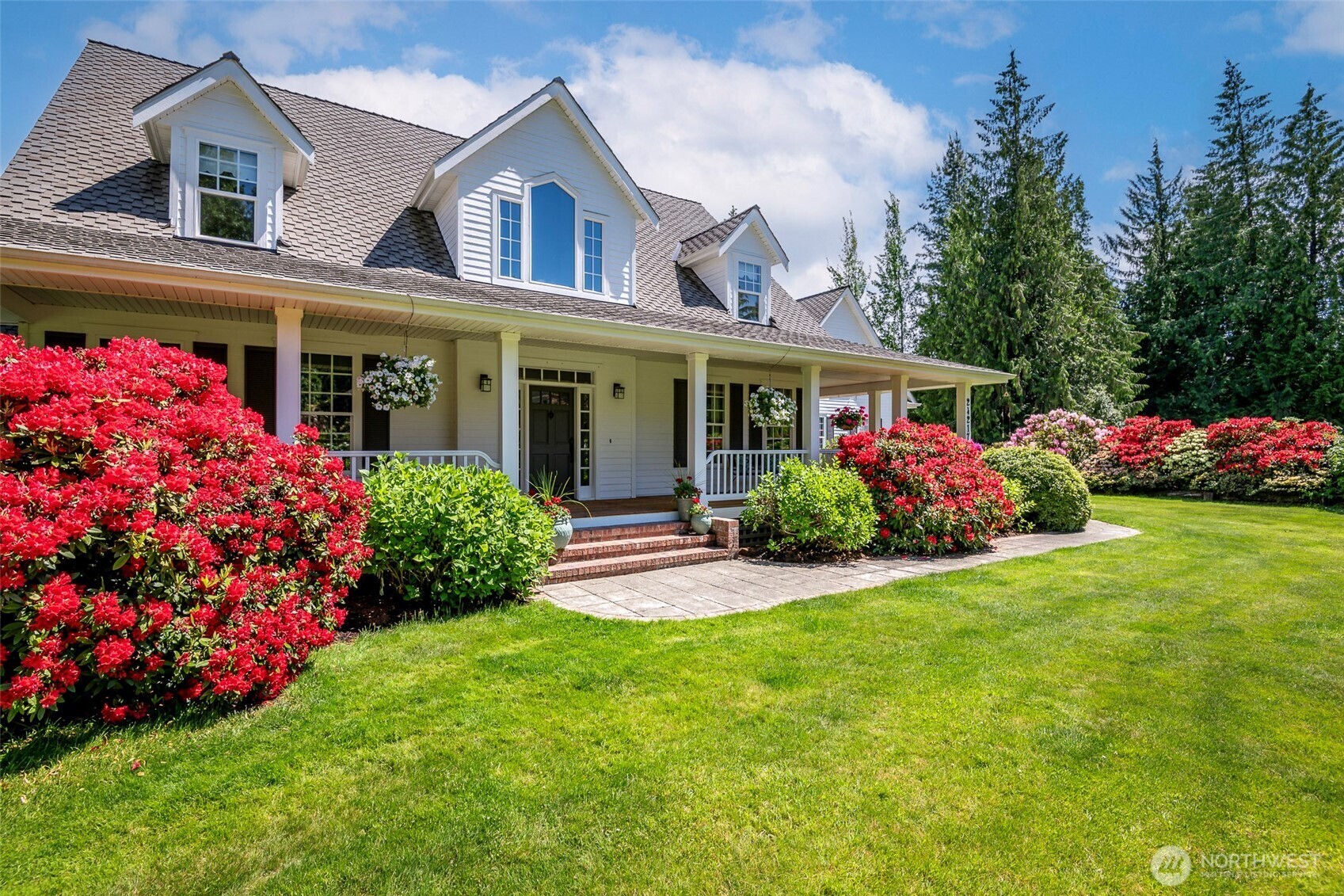 Property Photo: 24217 116th Avenue E WA 98338