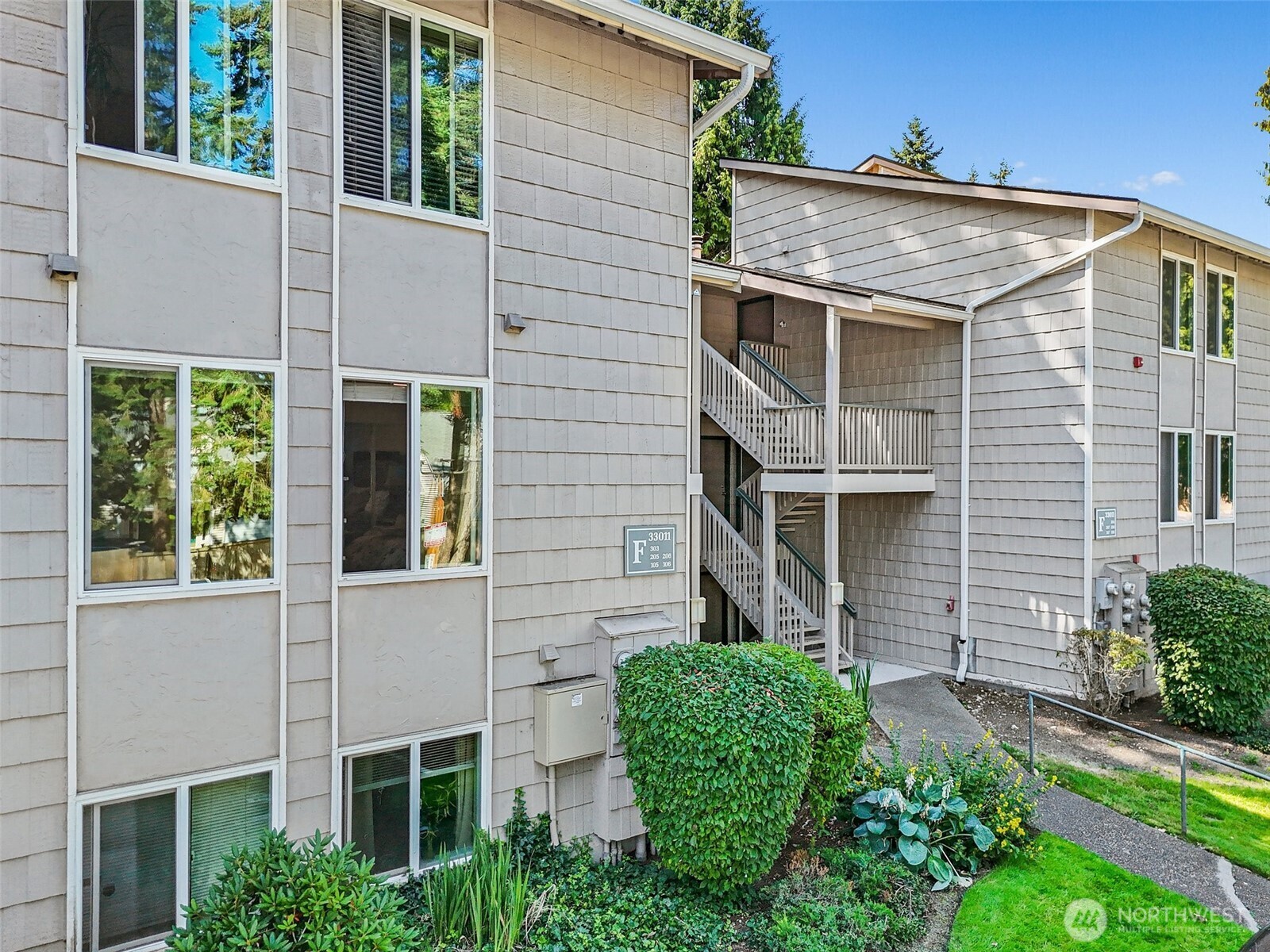 Property Photo: 33011 18th Place S F205 WA 98003