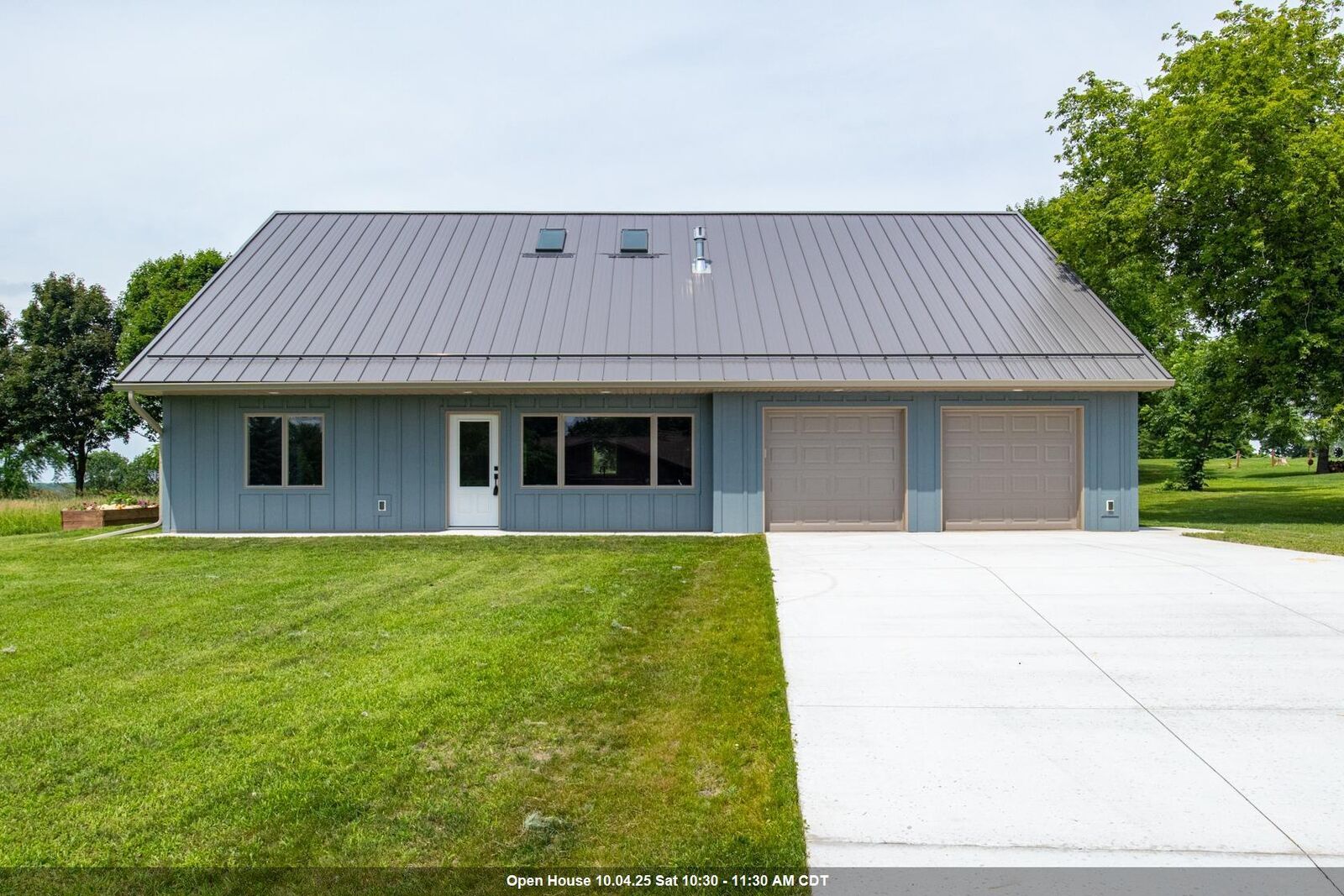 Property Photo:  N8568 Seward Drive  WI 54923 