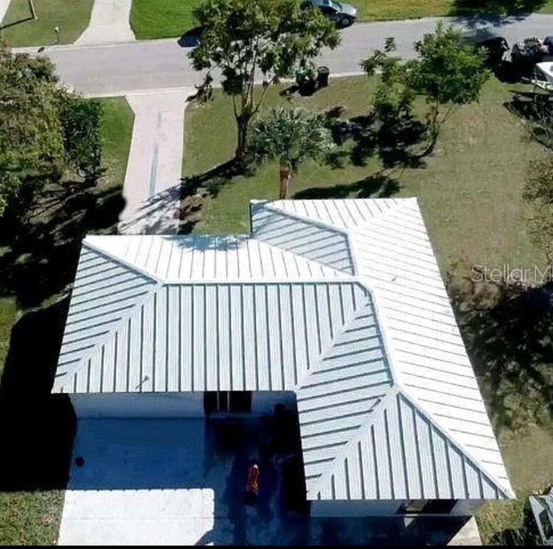 Property Photo: 1937 SE West Dunbrooke Circle FL 34953