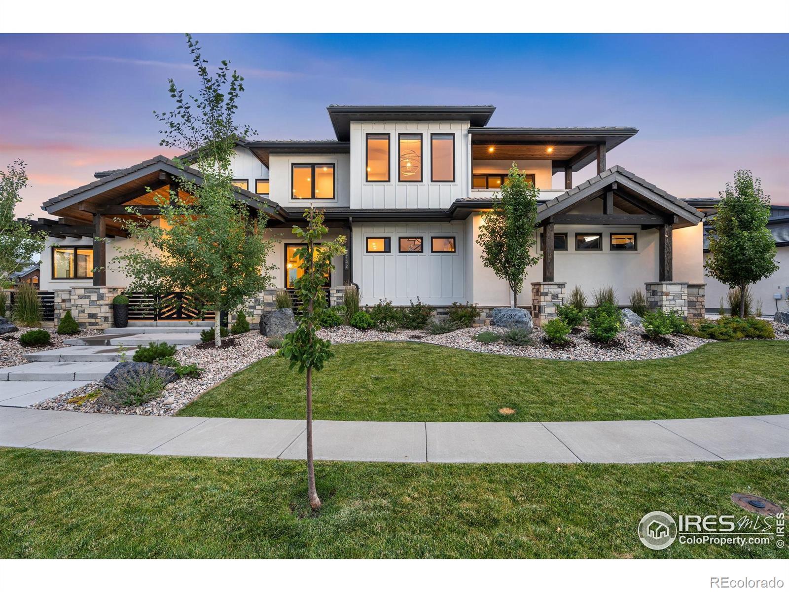 Property Photo:  2732 Bluewater Road  CO 80513 