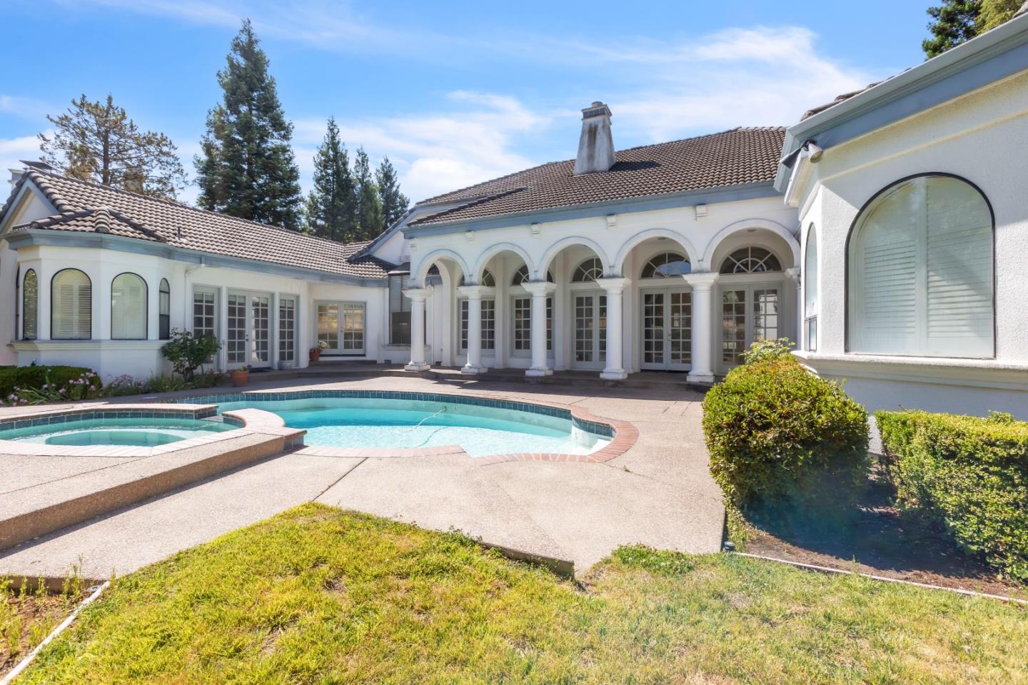Property Photo:  4443 Deer Field Way  CA 94506 