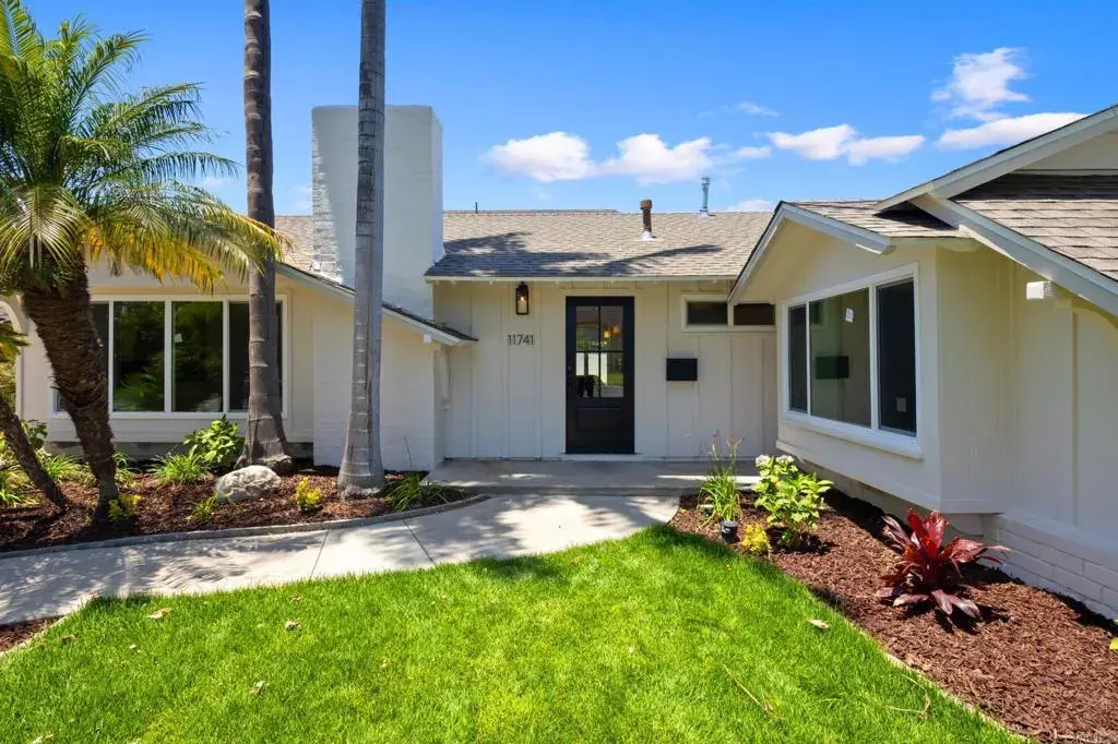 Property Photo: 11741 Foster Rd CA 90720