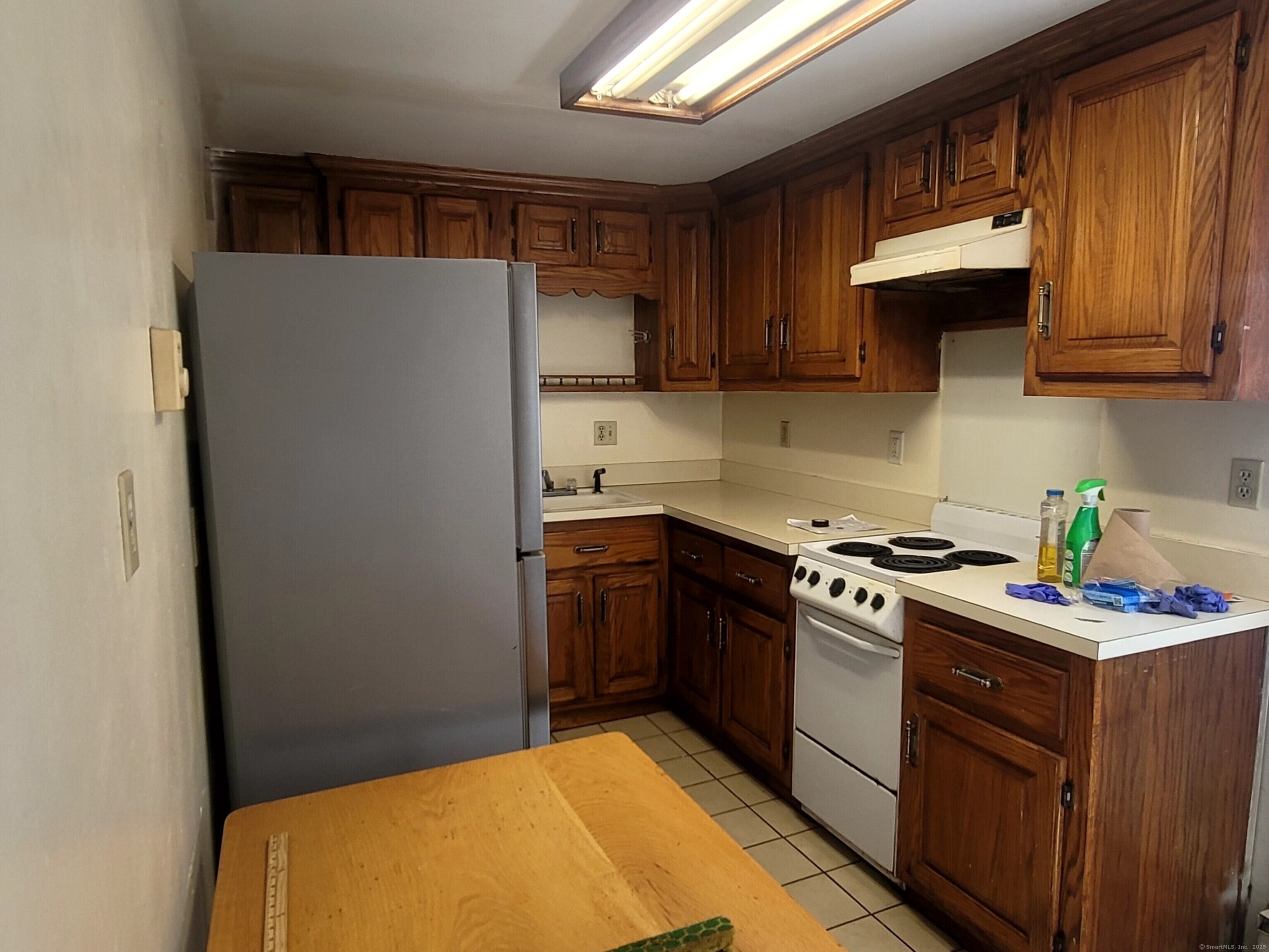 Property Photo: 173 Fairview Avenue CT 06606