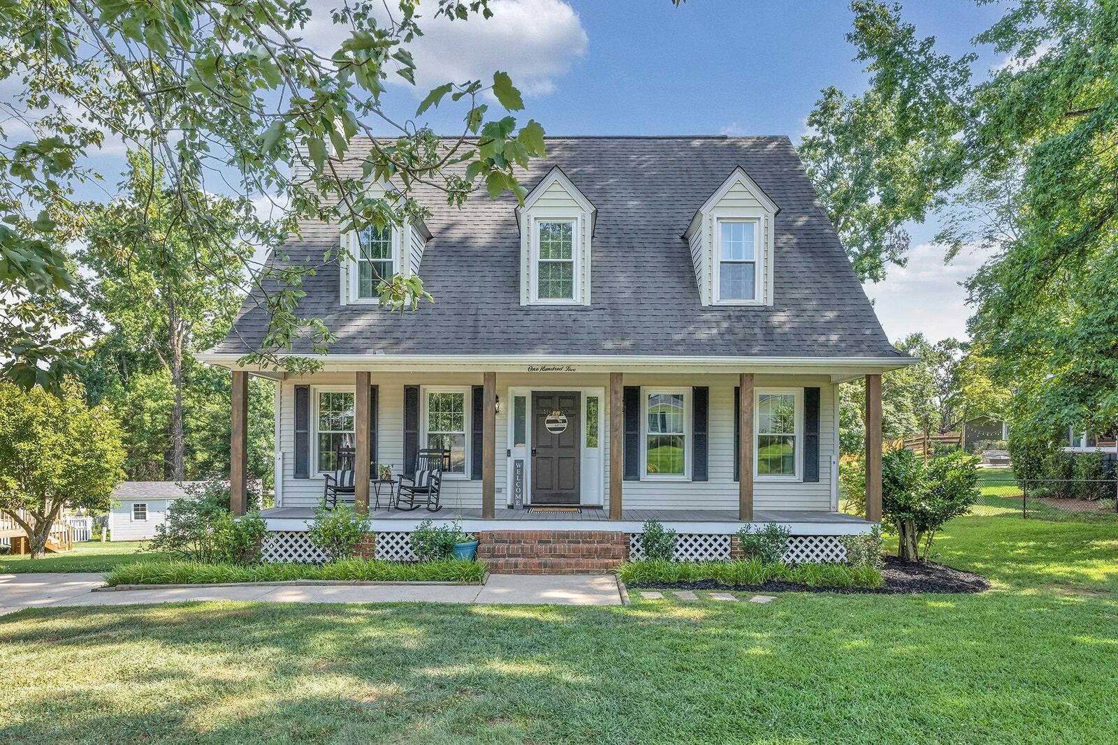 Property Photo: 105 Fox Run Circle SC 29651