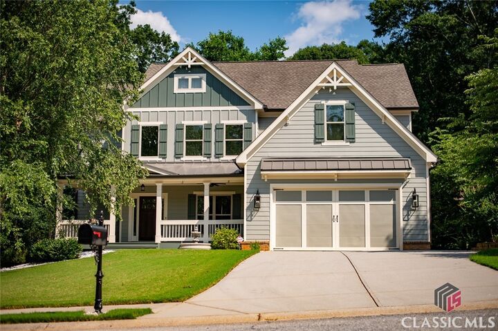 Property Photo:  1914 Hearthstone Court  GA 30680