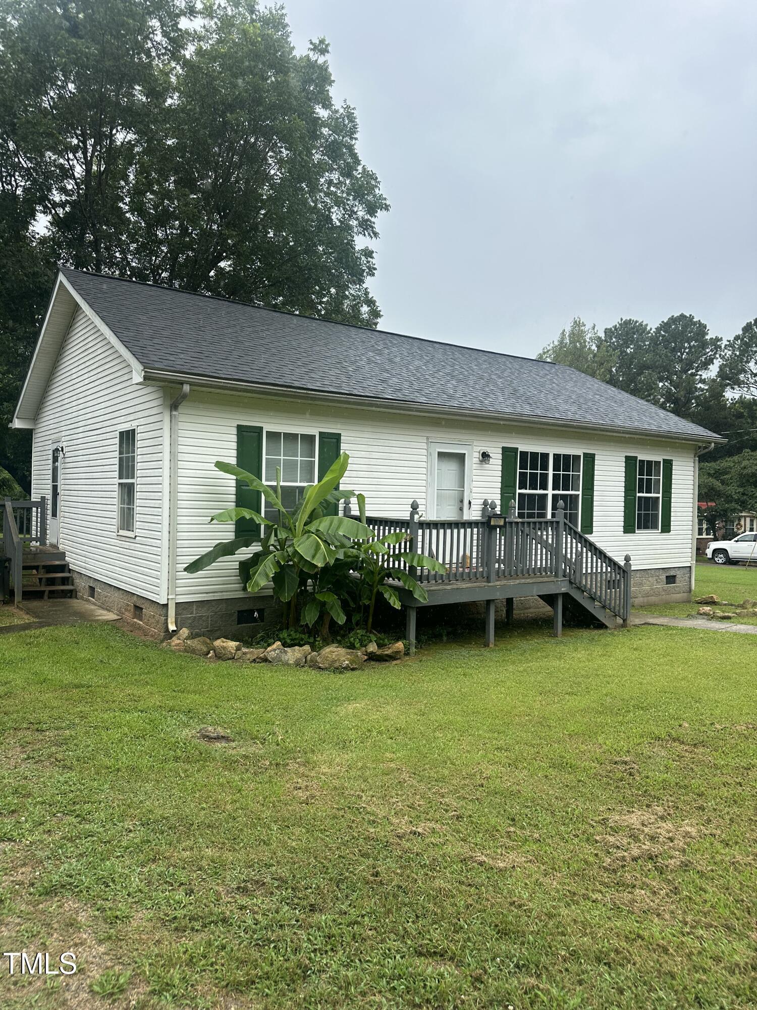 Property Photo: 1017 Cole Farm Road NC 27589