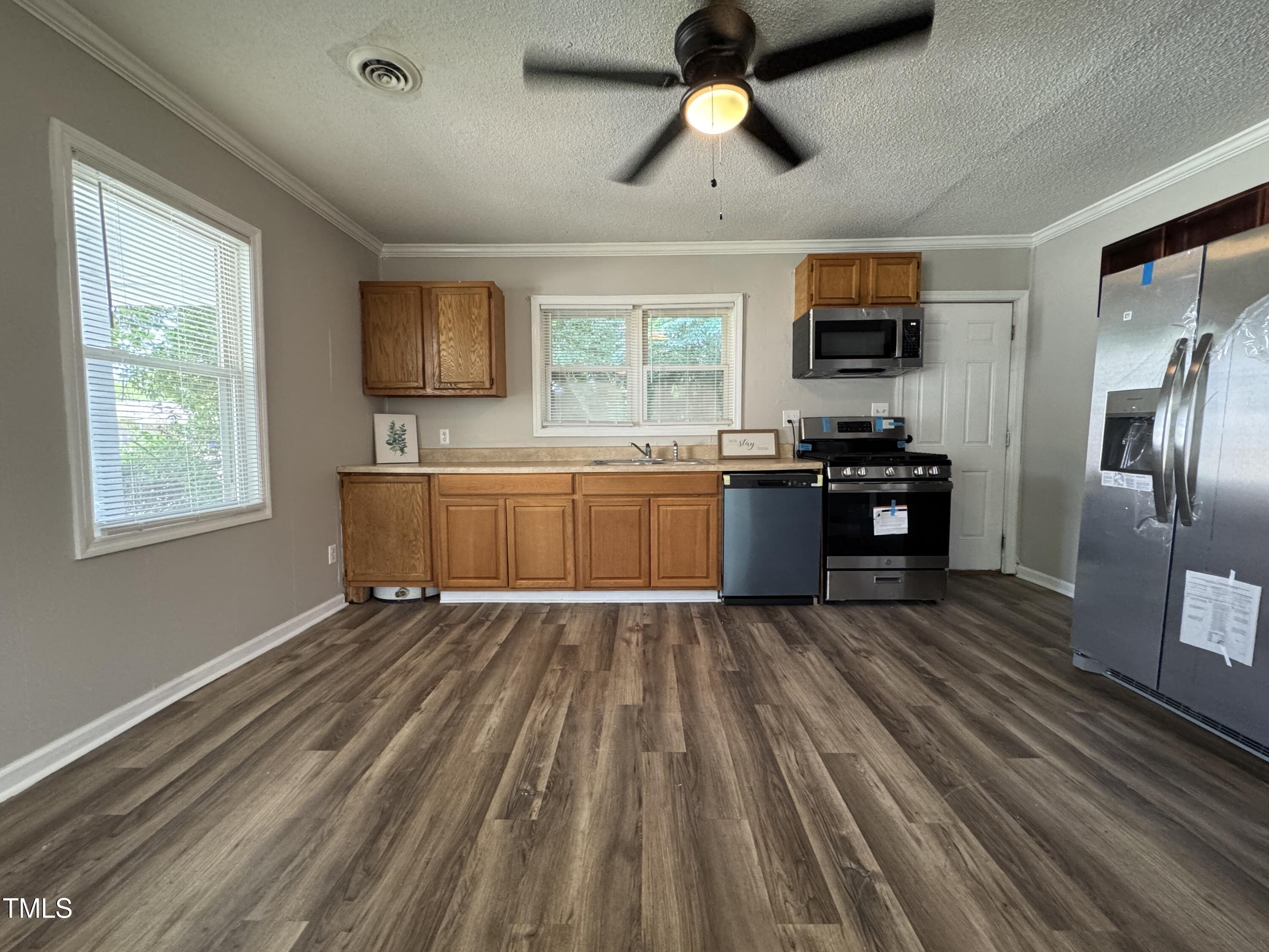 Property Photo: 122 S 5th Street NC 28390