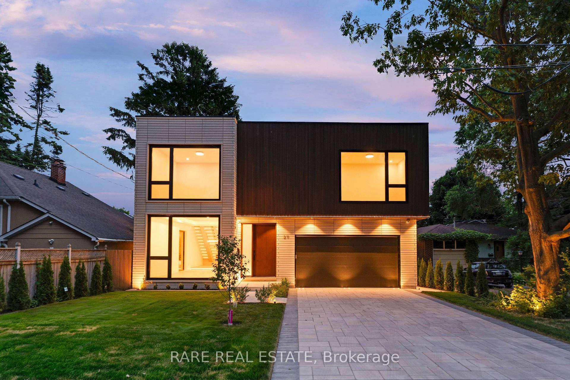 Property Photo: 29 Cliffcrest Drive ON M1M 2K1