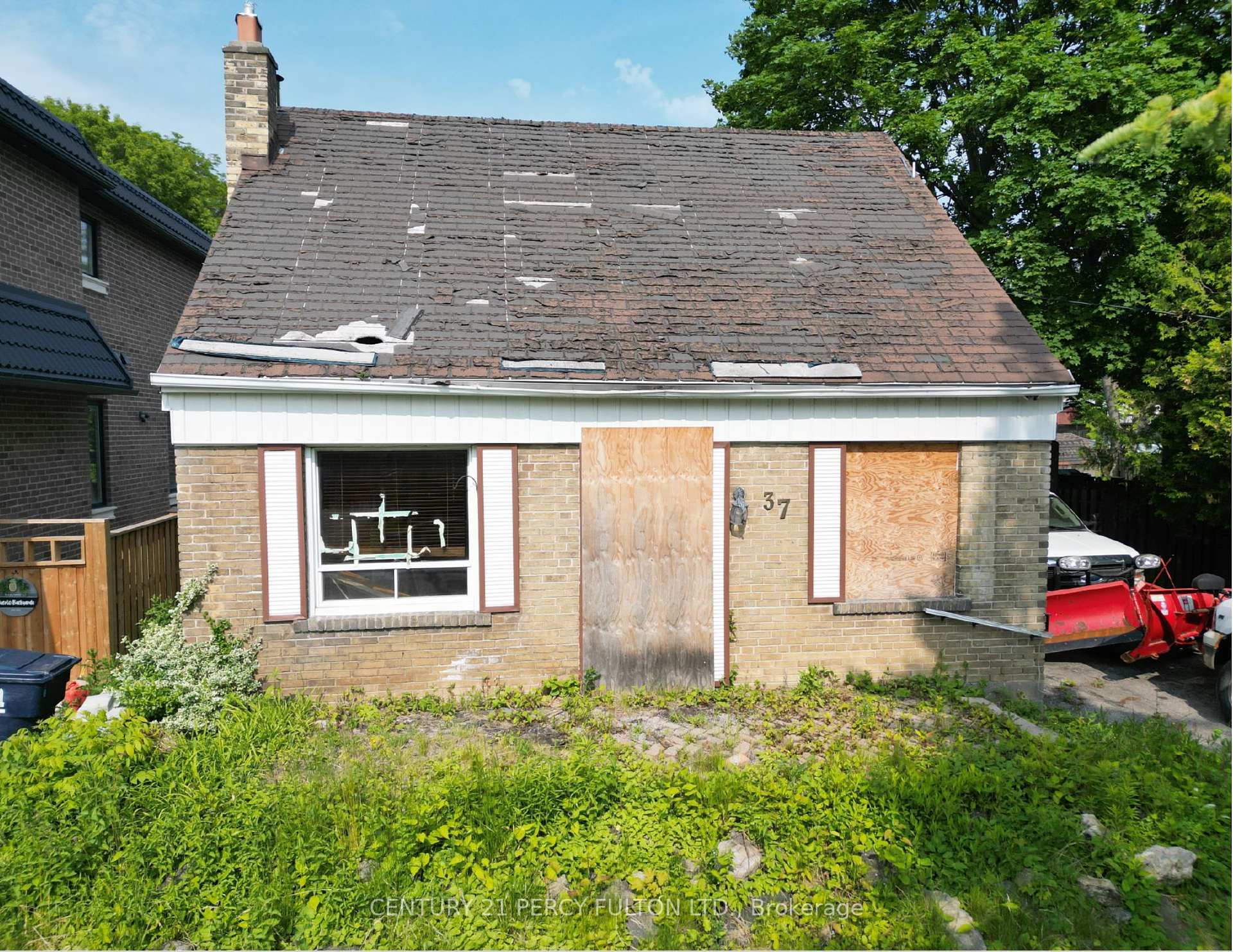 37 Allister Avenue  Toronto ON M1M 3L1 photo