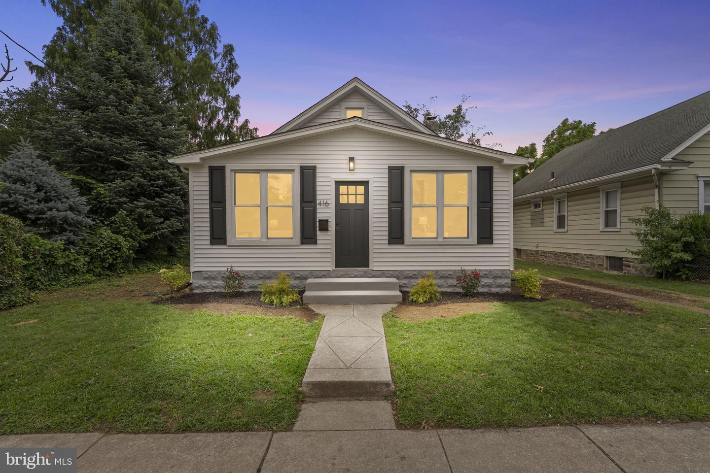 Property Photo: 416 Davis Avenue PA 19018