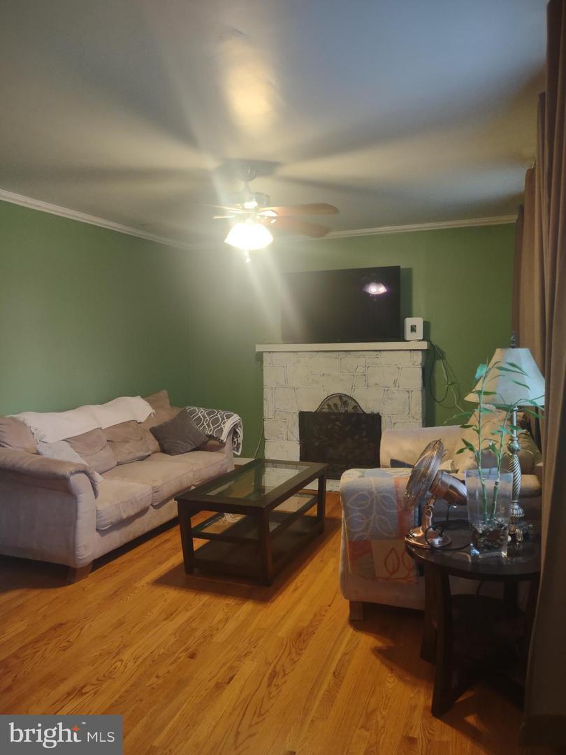 Property Photo: 212 Park Circle MD 21921