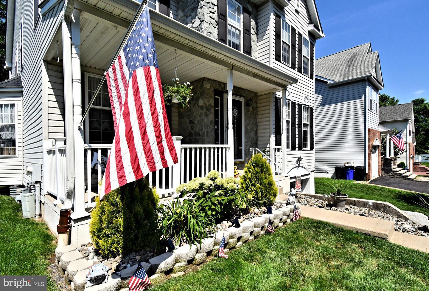Property Photo:  9958 Gardenia Lane  PA 19115 