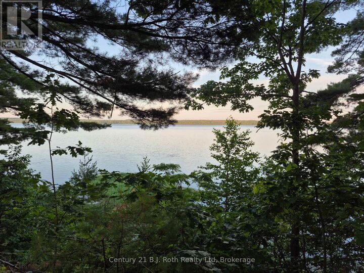Property Photo:  1379 Champlain Road  ON L9M 0C1