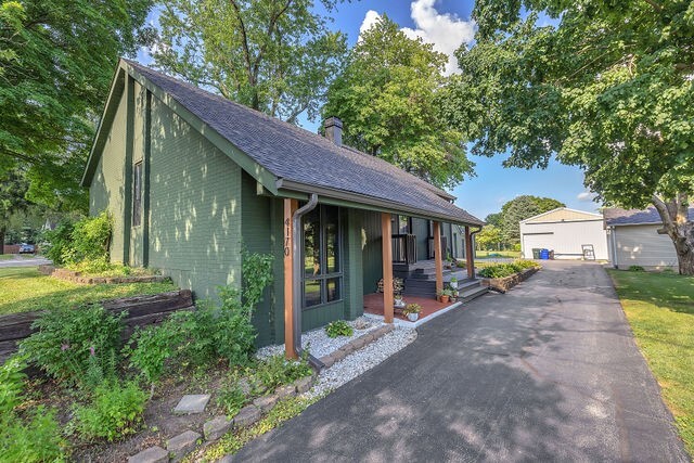 Property Photo: 4170 N Taylor Avenue IL 62526