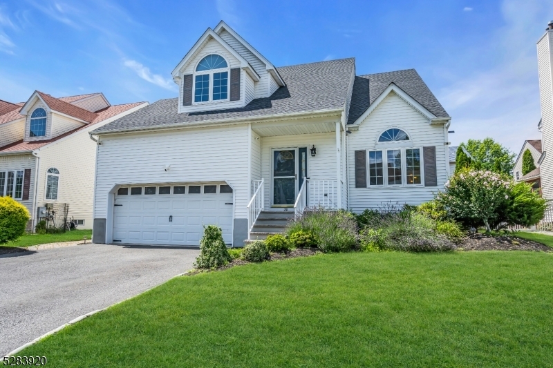 Property Photo: 20 Stapleton Ct NJ 08807