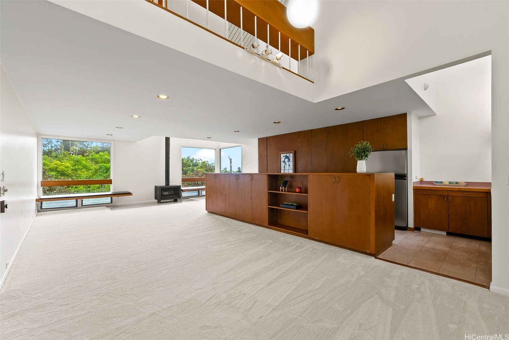 Property Photo: 156 Forest Ridge Way HI 96822