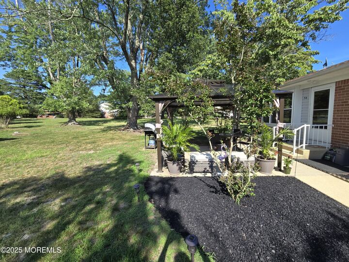 Property Photo:  5 Potomac Lane D  NJ 08759 