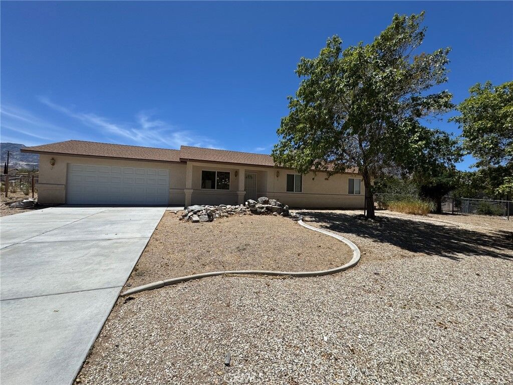 Property Photo: 32161 Zircon Road CA 92356