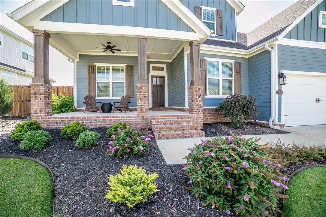 Property Photo: 6413 62nd Street AR 72758