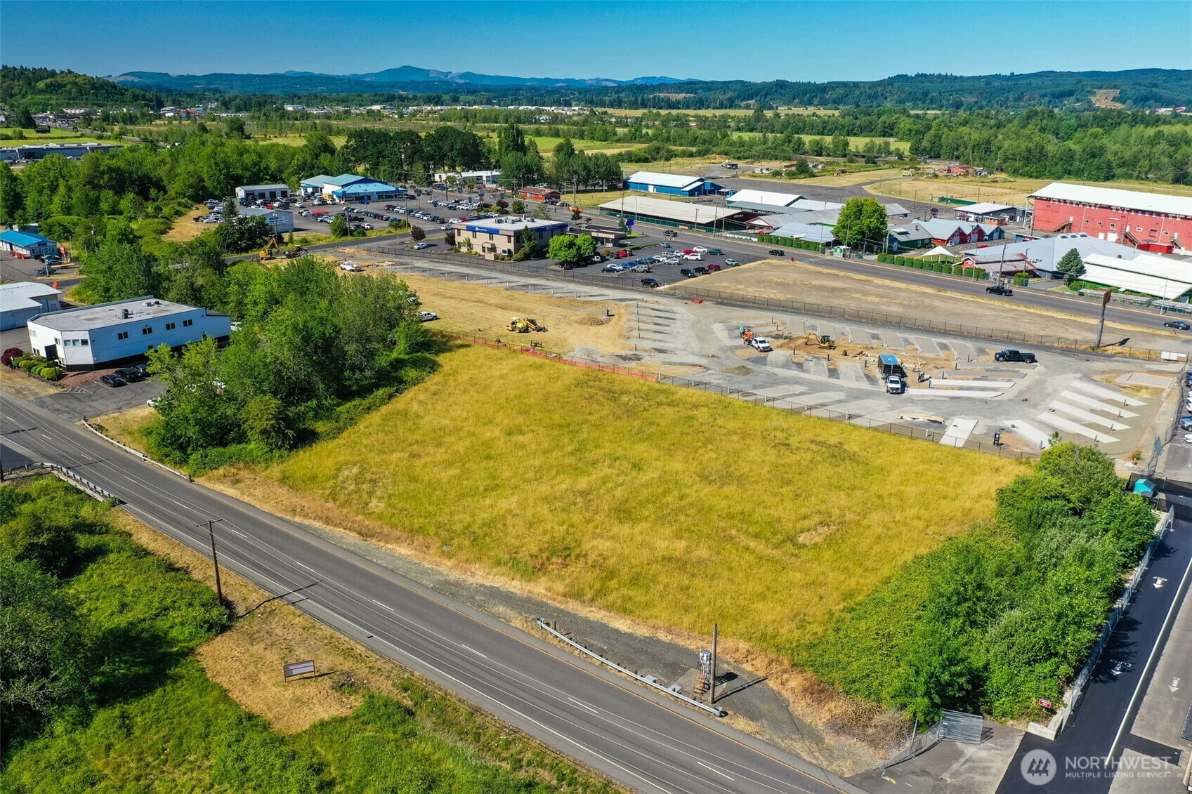 Property Photo: 2660 NE Kresky Avenue WA 98532