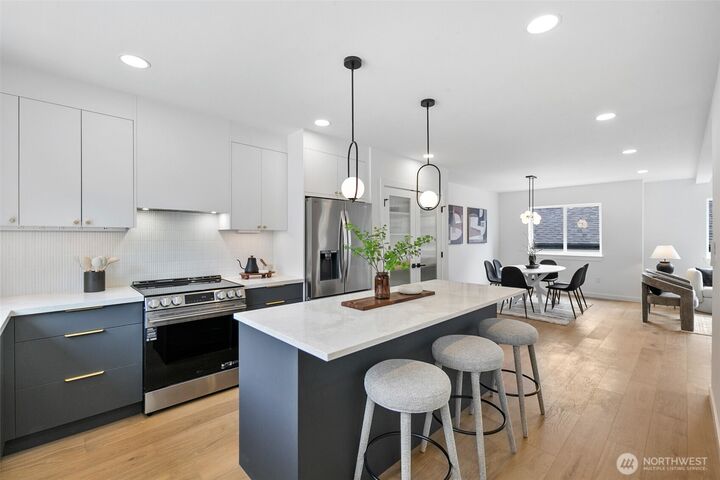 Property Photo:  3424  20th Avenue S  WA 98144 