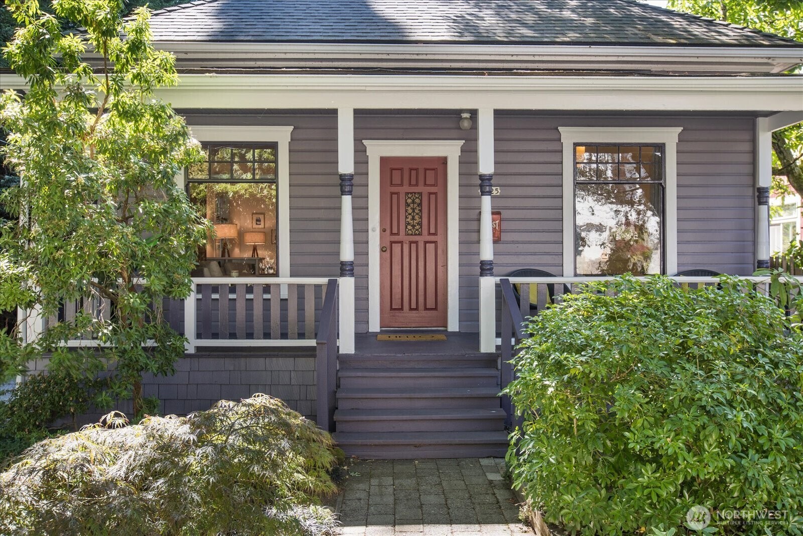 Property Photo: 5825 4th Avenue NW WA 98107
